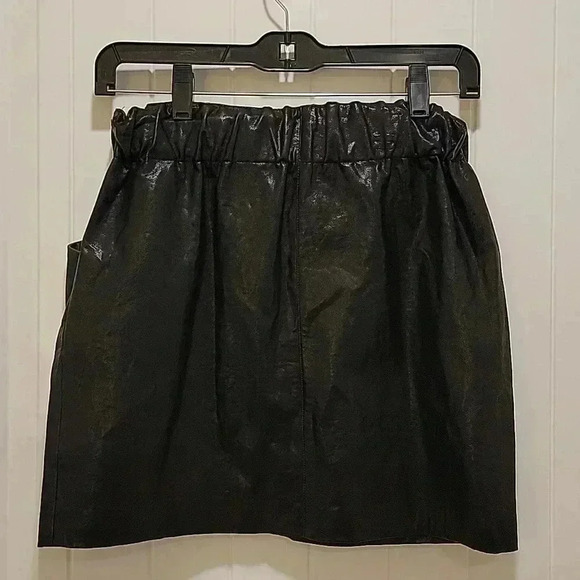Zara Basics Faux Leather Mini Skirt Size XS - Picture 2 of 5